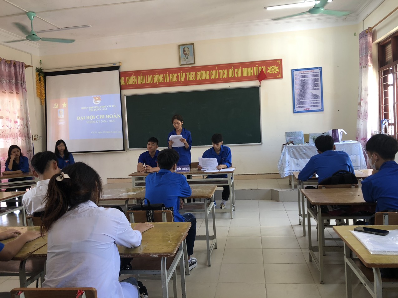 Đại hội chi đoàn 11A3