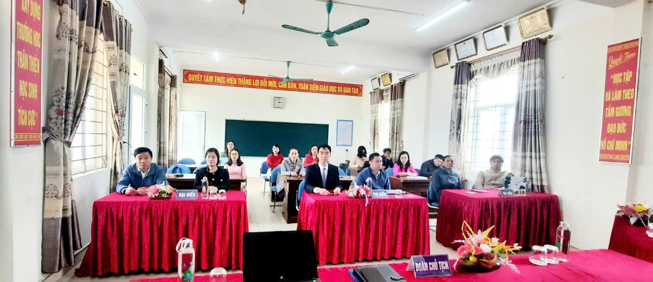 Quang cảnh đại hội
